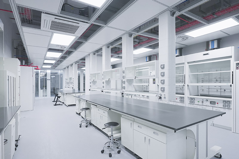 丰润实验室革新：安全与科技的现代融合